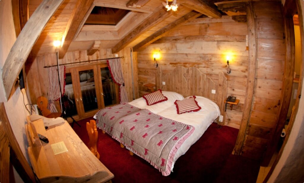 Chambre single hôtel L'Equipe